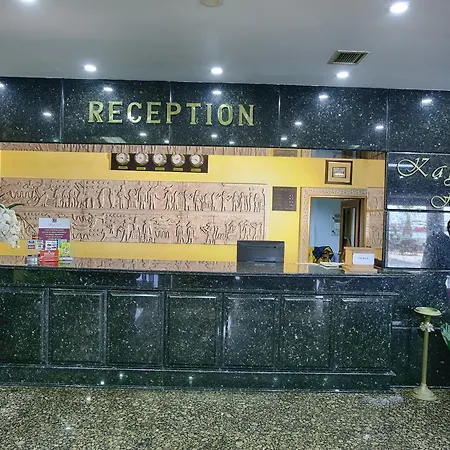 Kayhanbey Hotel 4*